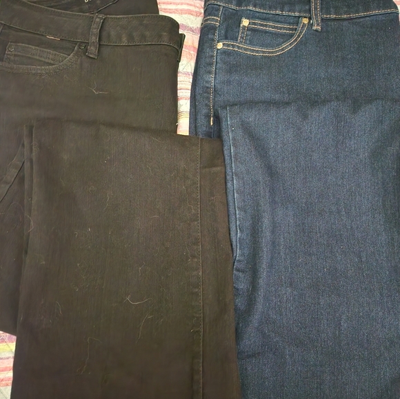 Jennifer Lopez boot cut stretch denim womens jeans size 16 2 pairs 1 black 1 blu - Picture 2 of 11